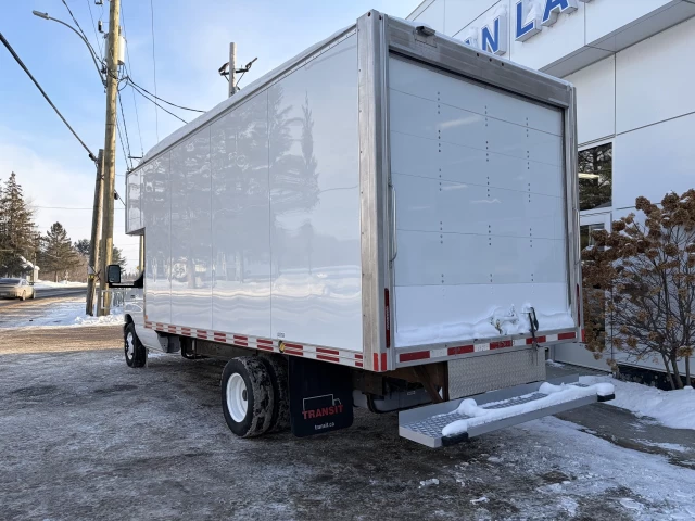 Ford E-450 Super Duty E-450 CUBE 16 PIEDS 2019