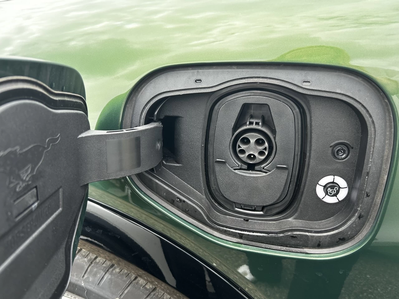 2024 Ford Mustang Mach-E Premium AWD Main Image