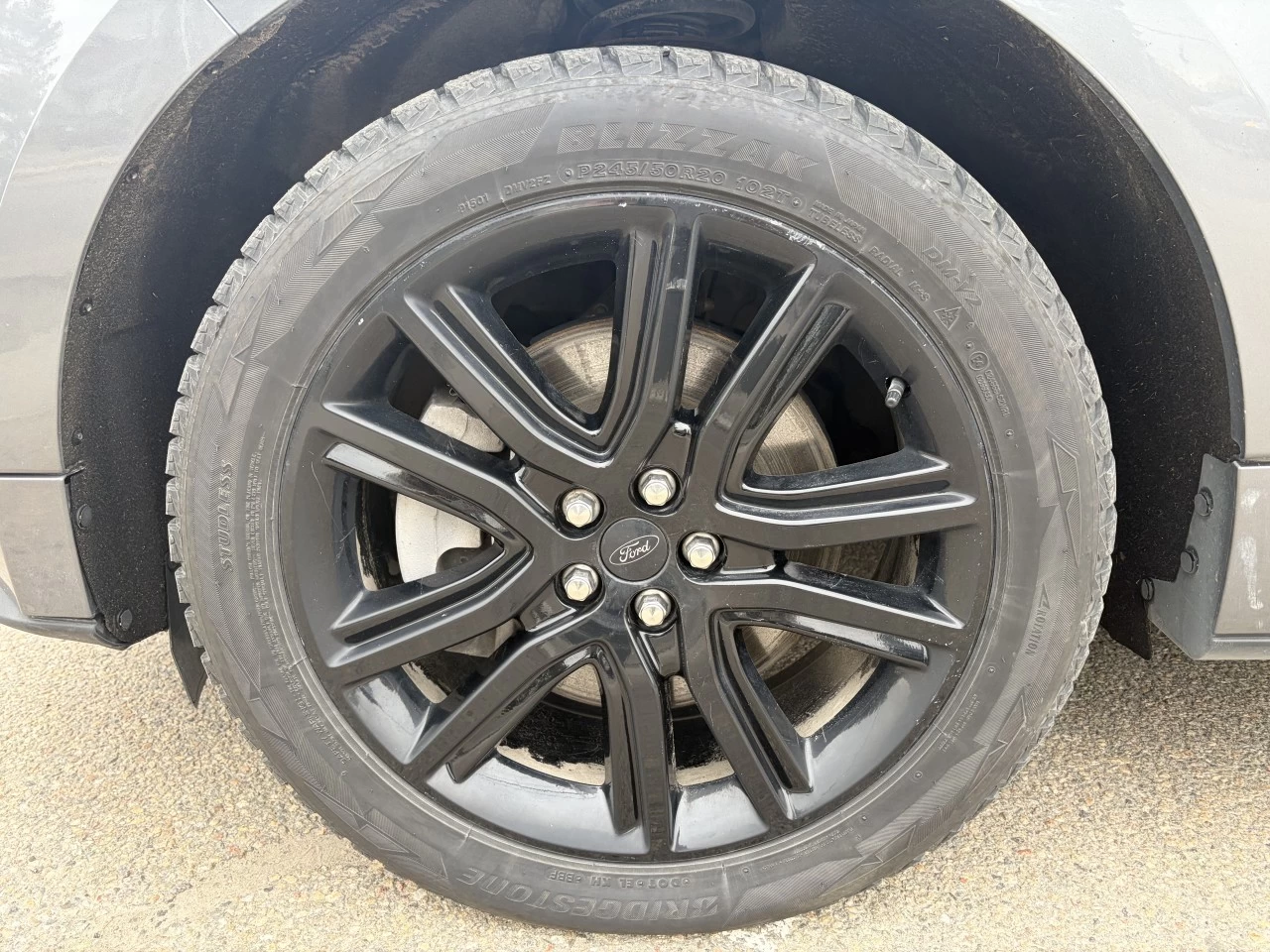 2022 Ford Edge ST LINE AWD ENSEMBLE REMORQUAGE https://www.st-norbertford.com/resize/b990ff35b810a3abc0cc817b2ca24889-1