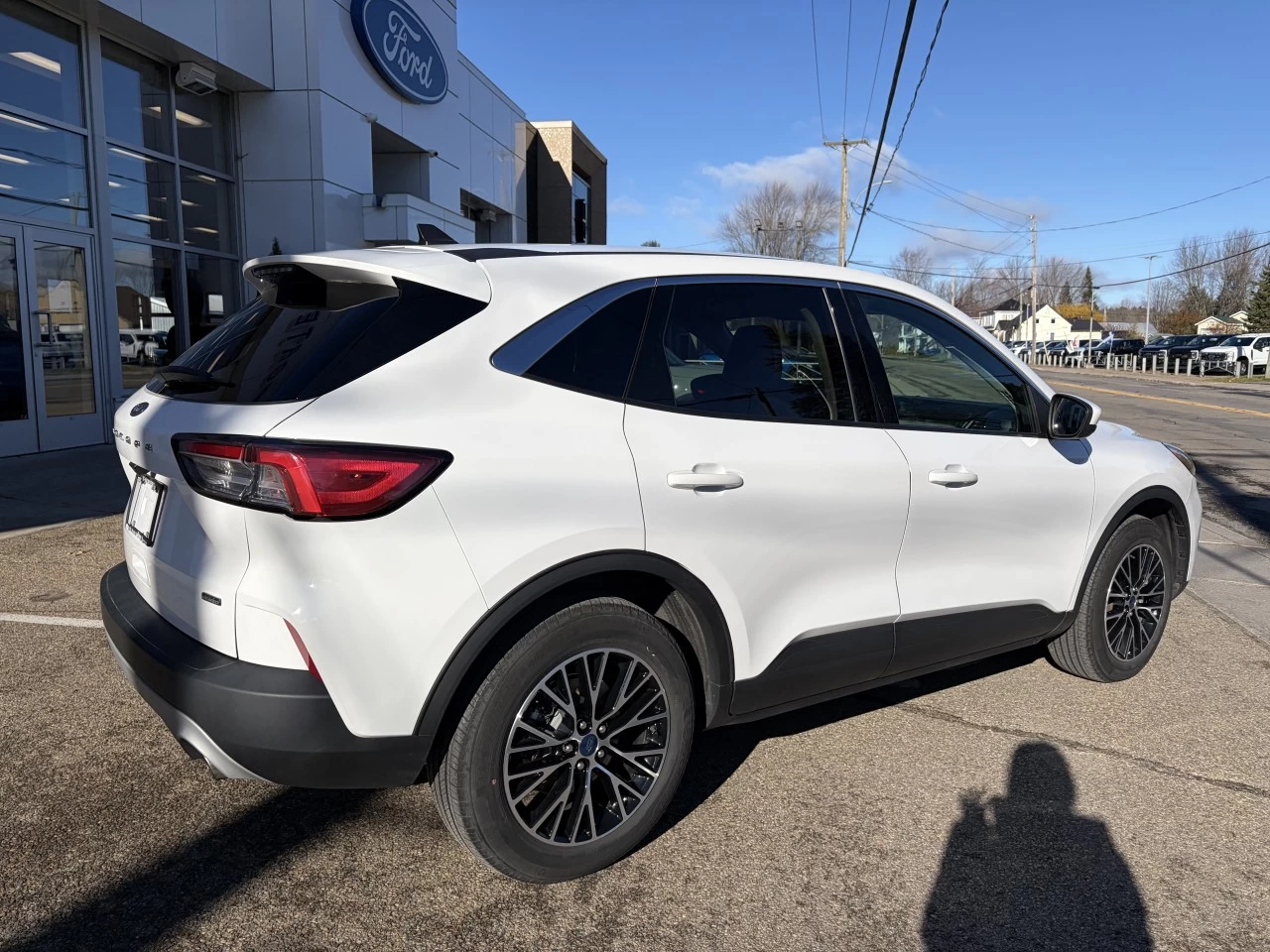 2021 Ford Escape SE Plug-In Hybrid Image principale