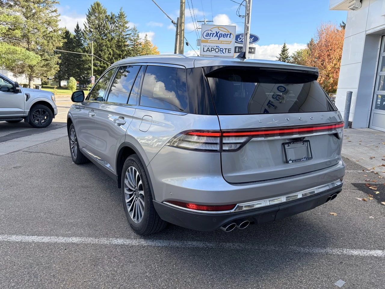 2022 Lincoln Aviator Reserve V6 BITURBO 200A TOIT PANORAMIQUE https://www.st-norbertford.com/resize/b990ff35b810a3abc0cc817b2ca24889-1