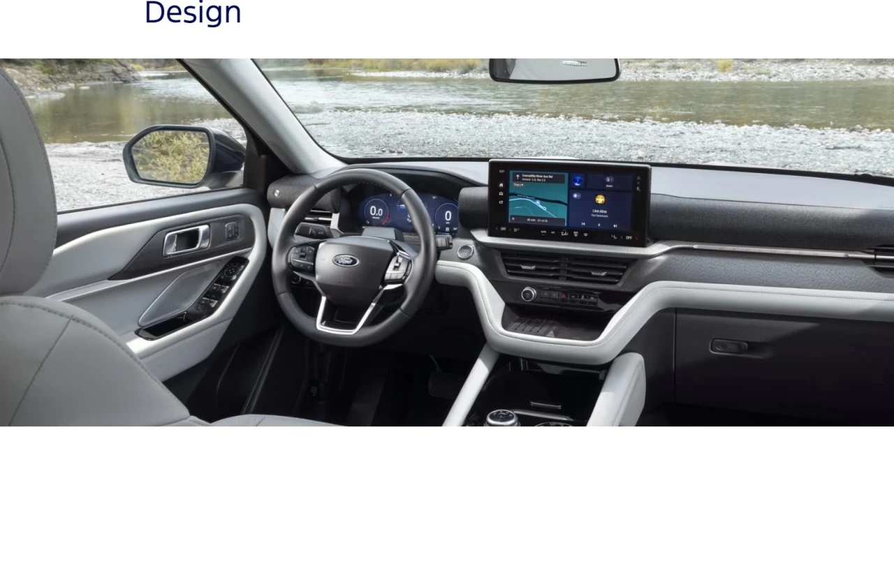 2025 Ford Explorer ST-Line Image principale