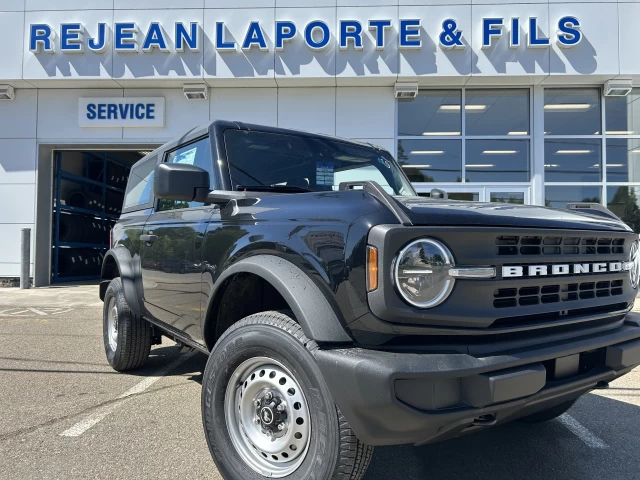 Ford Bronco Base 2025