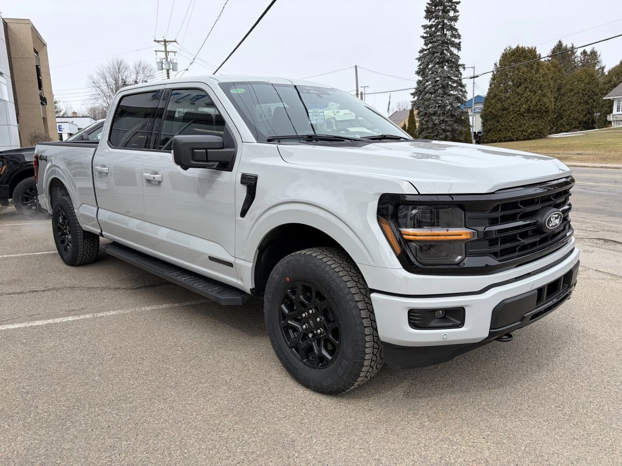 2026 Ford F-150 XLT POWERBOOST HYBRIDE 4X4 https://www.st-norbertford.com/resize/b990ff35b810a3abc0cc817b2ca24889-1