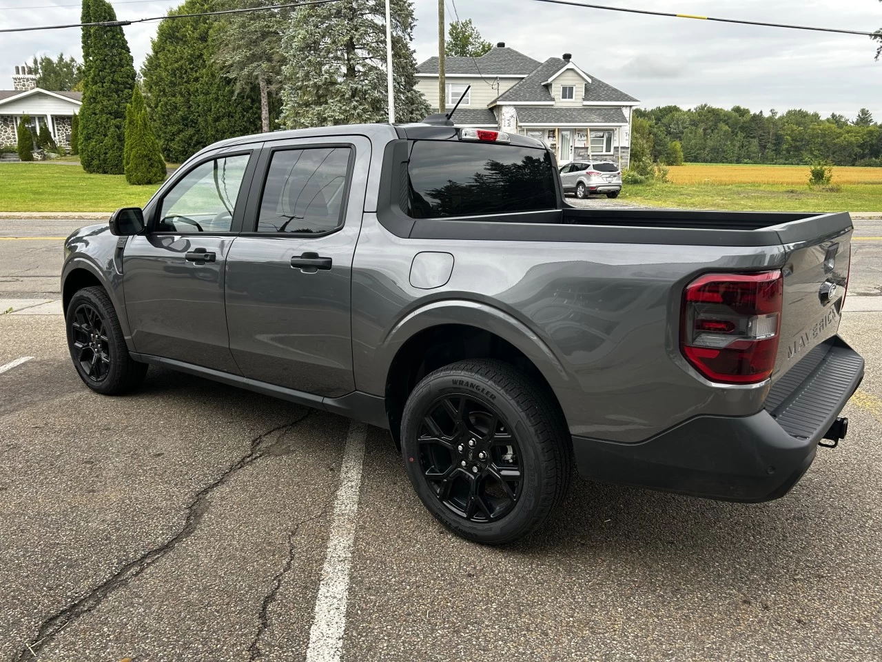 2025 Ford Maverick XLT Main Image