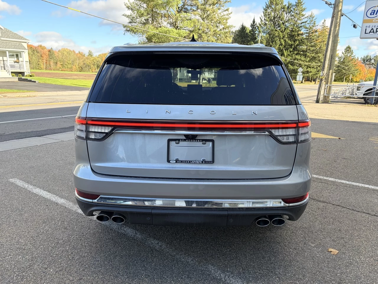 2022 Lincoln Aviator Reserve V6 BITURBO 200A TOIT PANORAMIQUE https://www.st-norbertford.com/resize/b990ff35b810a3abc0cc817b2ca24889-1