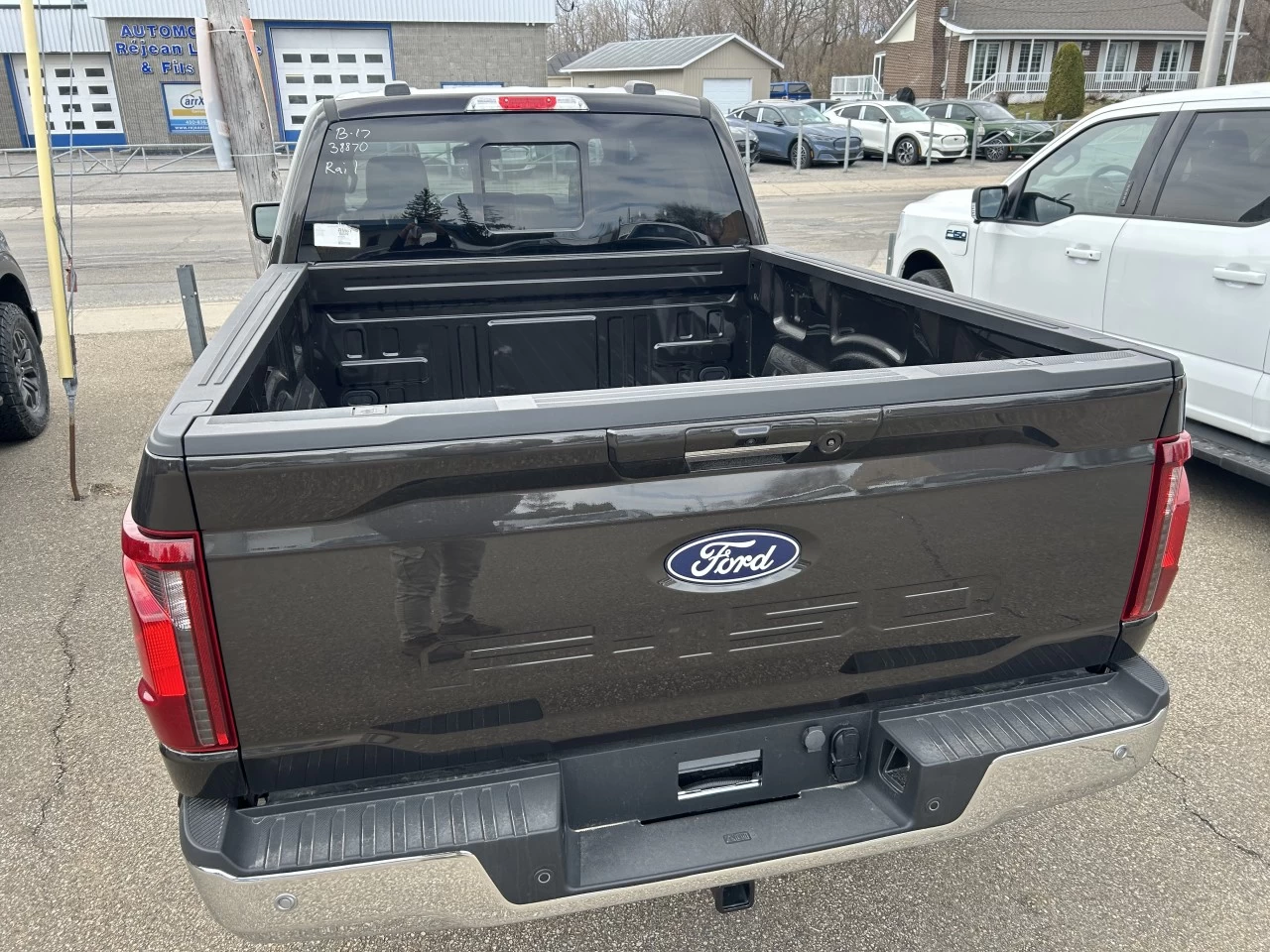 2024 Ford F-150 XLT Main Image