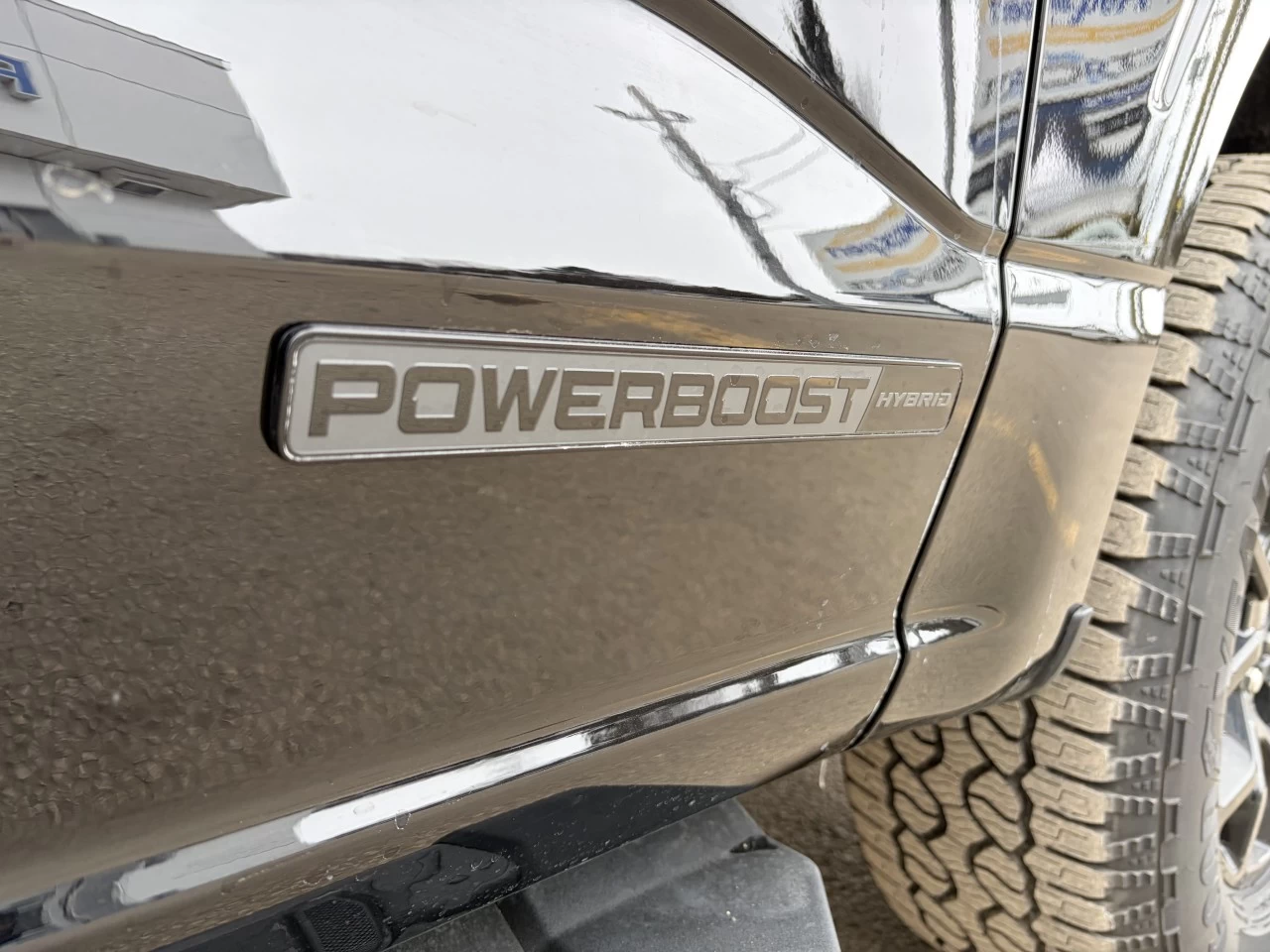 2026 Ford F-150 XLT 301A HYBRIDE POWERBOOST https://www.st-norbertford.com/resize/b990ff35b810a3abc0cc817b2ca24889-1