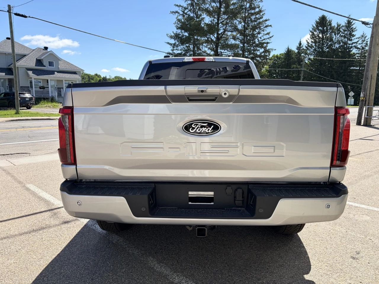 2026 Ford F-150 XLT 4X4 POWERBOOST HYBRID 302A https://www.st-norbertford.com/resize/b990ff35b810a3abc0cc817b2ca24889-1