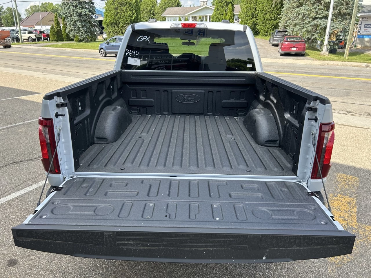 2025 Ford F-150 STX Image principale