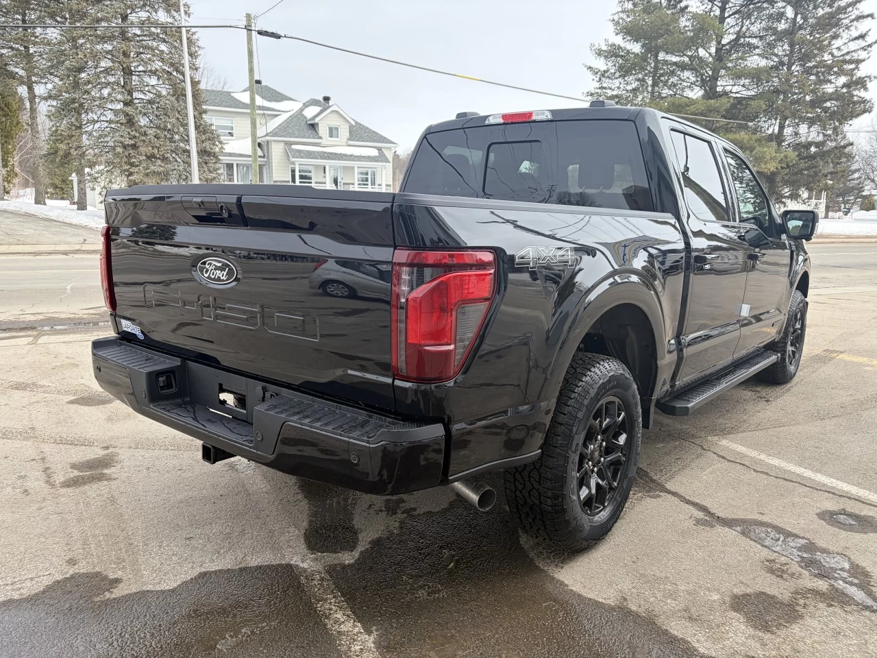 2026 Ford F-150 XLT https://www.st-norbertford.com/resize/b990ff35b810a3abc0cc817b2ca24889-1