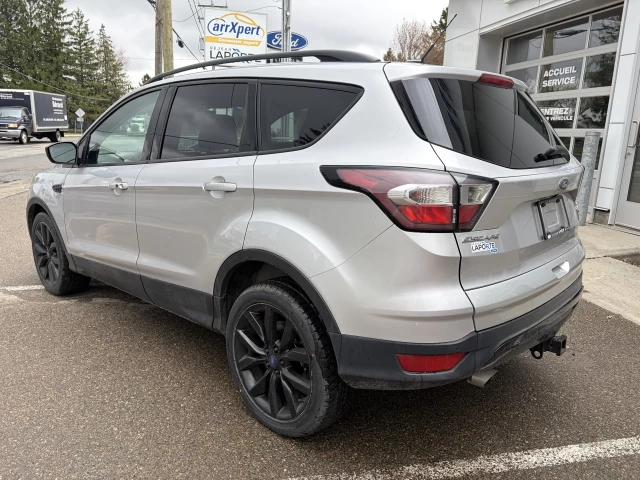 Ford Escape TITANIUM AWD 2.0L, CUIR, GPS, TOIT PANO SYNC3 CAMÉRA DE RECUL 2017