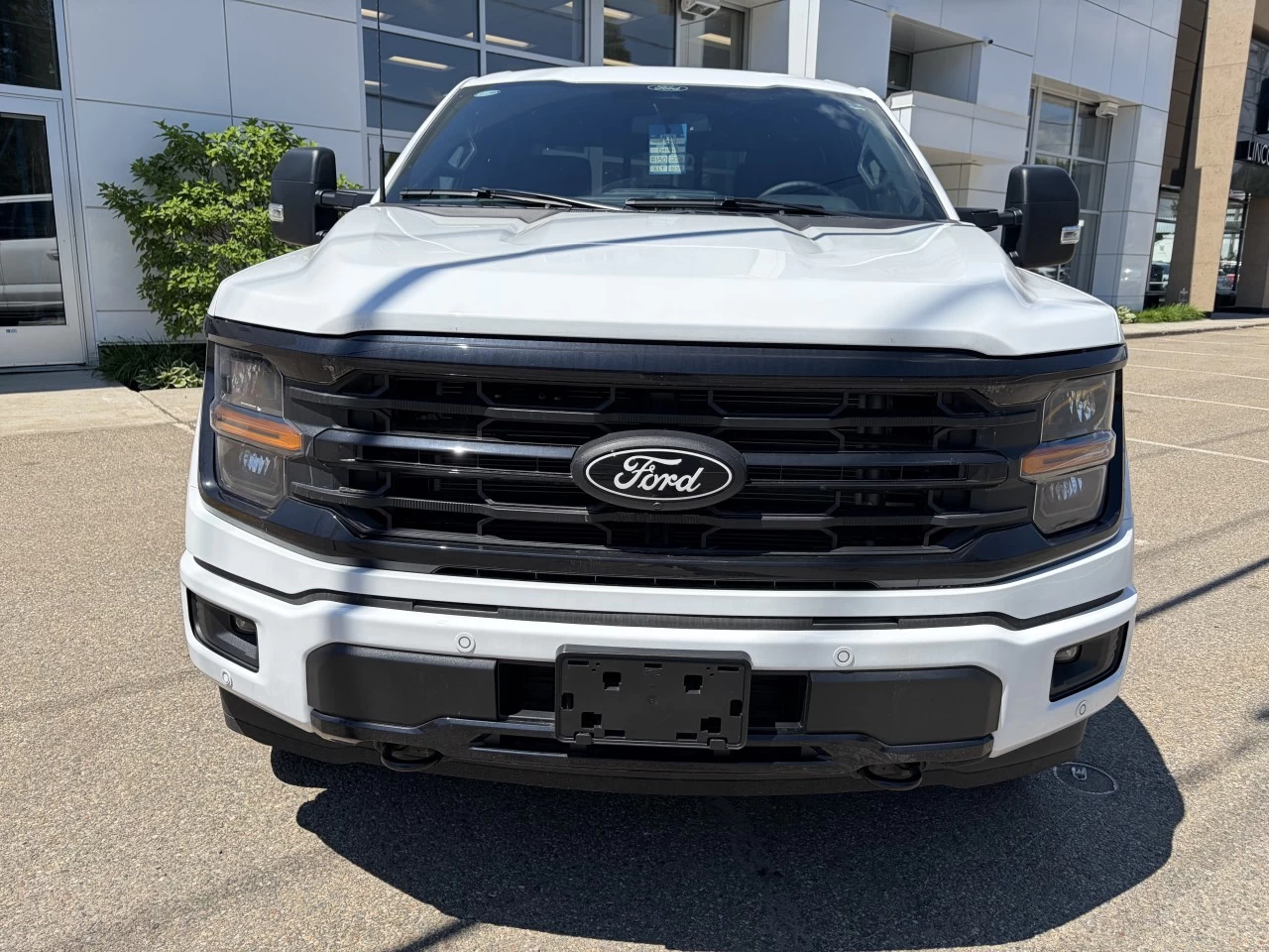2026 Ford F-150 XLT https://www.st-norbertford.com/resize/b990ff35b810a3abc0cc817b2ca24889-1
