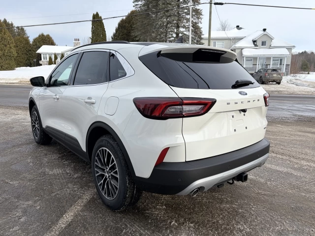 Ford Escape PHEV 2026