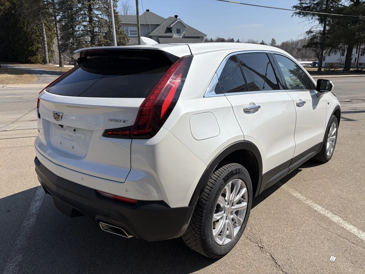 2023 Cadillac XT4 AWD Luxury https://www.st-norbertford.com/resize/b990ff35b810a3abc0cc817b2ca24889-1