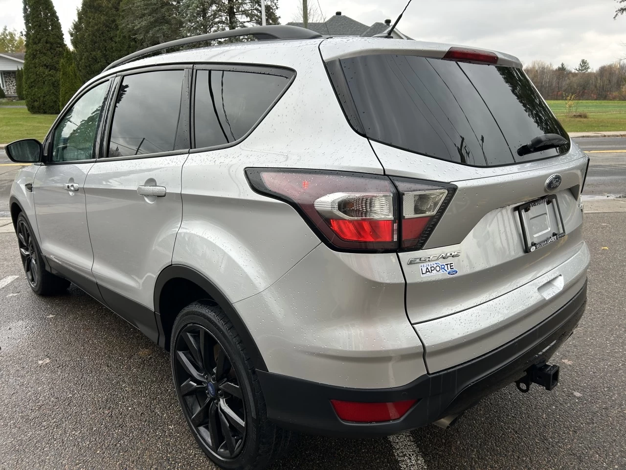 2017 Ford Escape Titanium Image principale