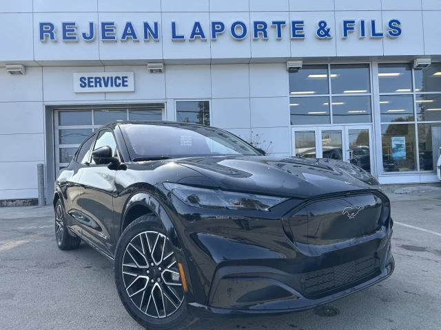 Ford Mustang Mach-E PREMIUM AWD 2024