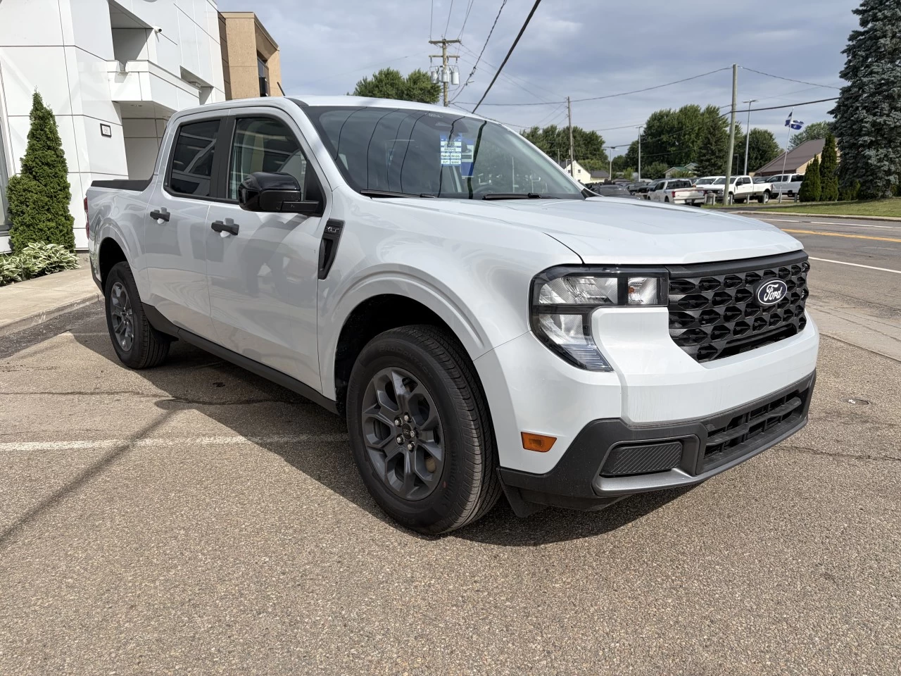 2026 Ford Maverick XLT HYBRIDE AWD 301A https://www.st-norbertford.com/resize/b990ff35b810a3abc0cc817b2ca24889-1