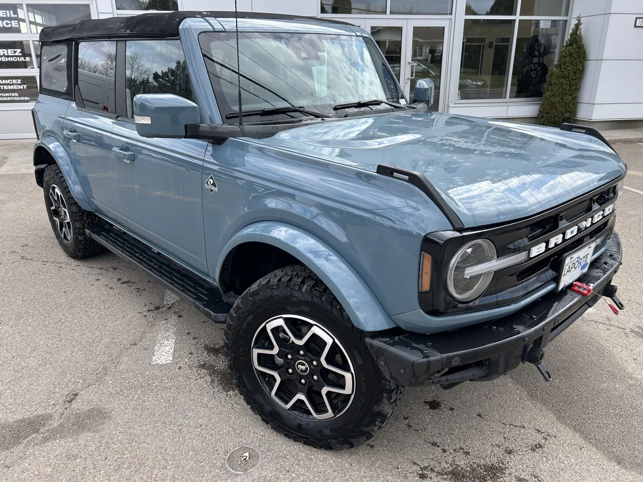 2022 Ford Bronco Outer Banks Image principale