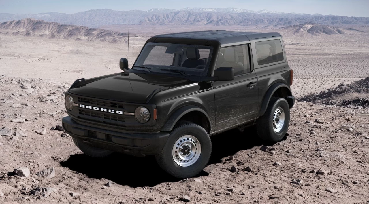 2025 Ford Bronco Base Main Image