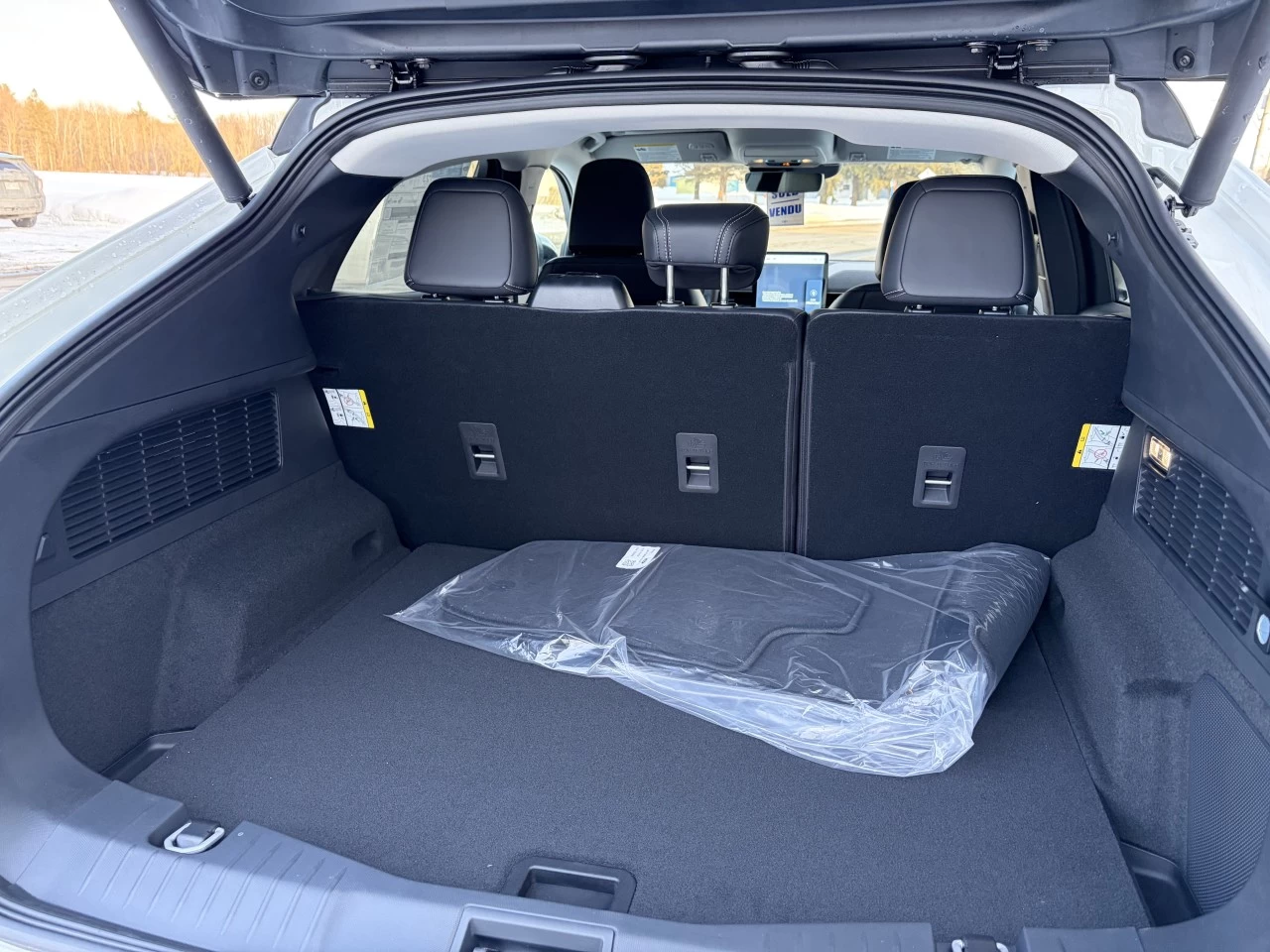 2025 Ford Mustang Mach-E PREMIUM EXTENDED BATTERY TOIT PANORAMIQUE https://www.st-norbertford.com/resize/b990ff35b810a3abc0cc817b2ca24889-1