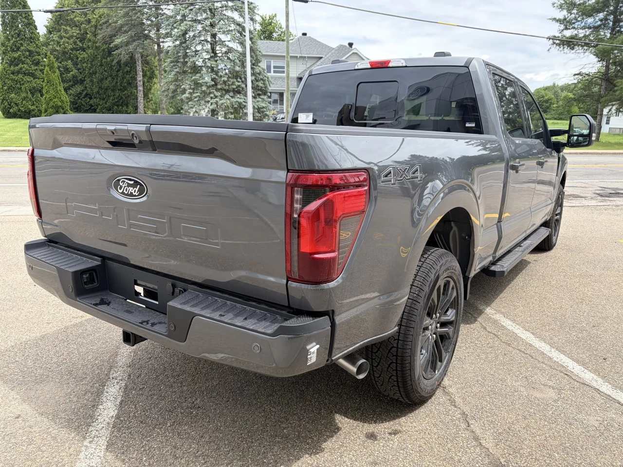 2026 Ford F-150 XLT https://www.st-norbertford.com/resize/b990ff35b810a3abc0cc817b2ca24889-1