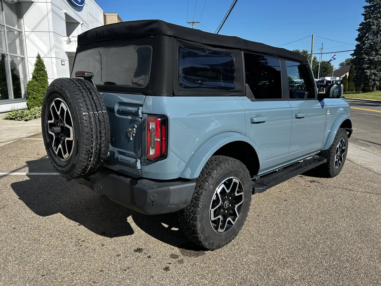 2022 Ford Bronco Outer Banks Image principale