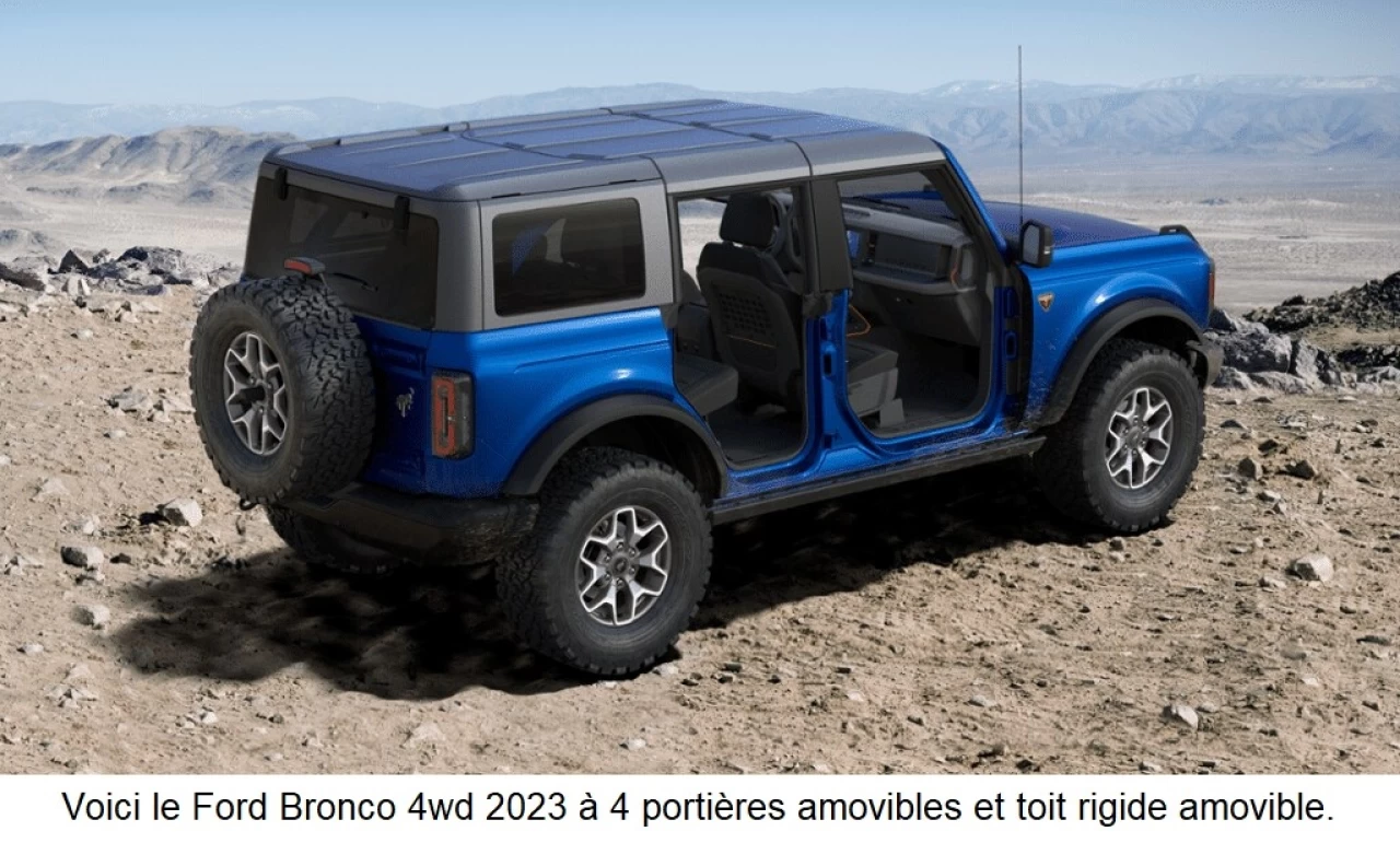 2023 Ford Bronco BADLANDS Main Image