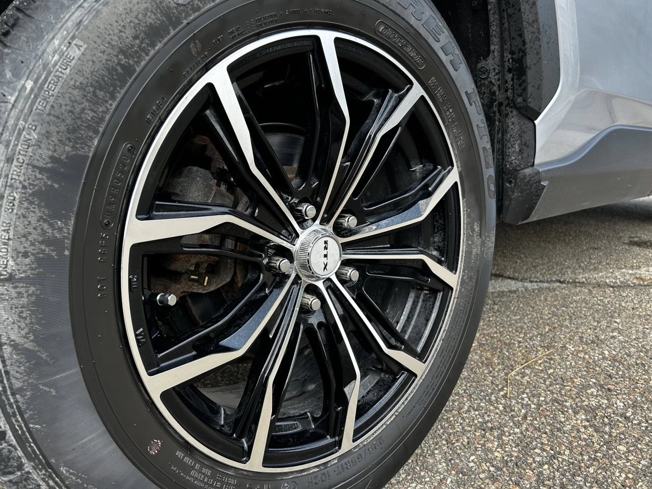 2020 Toyota RAV4 LE Main Image