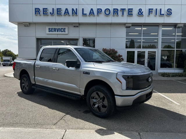 Ford F-150 Lightning FLASH 2025