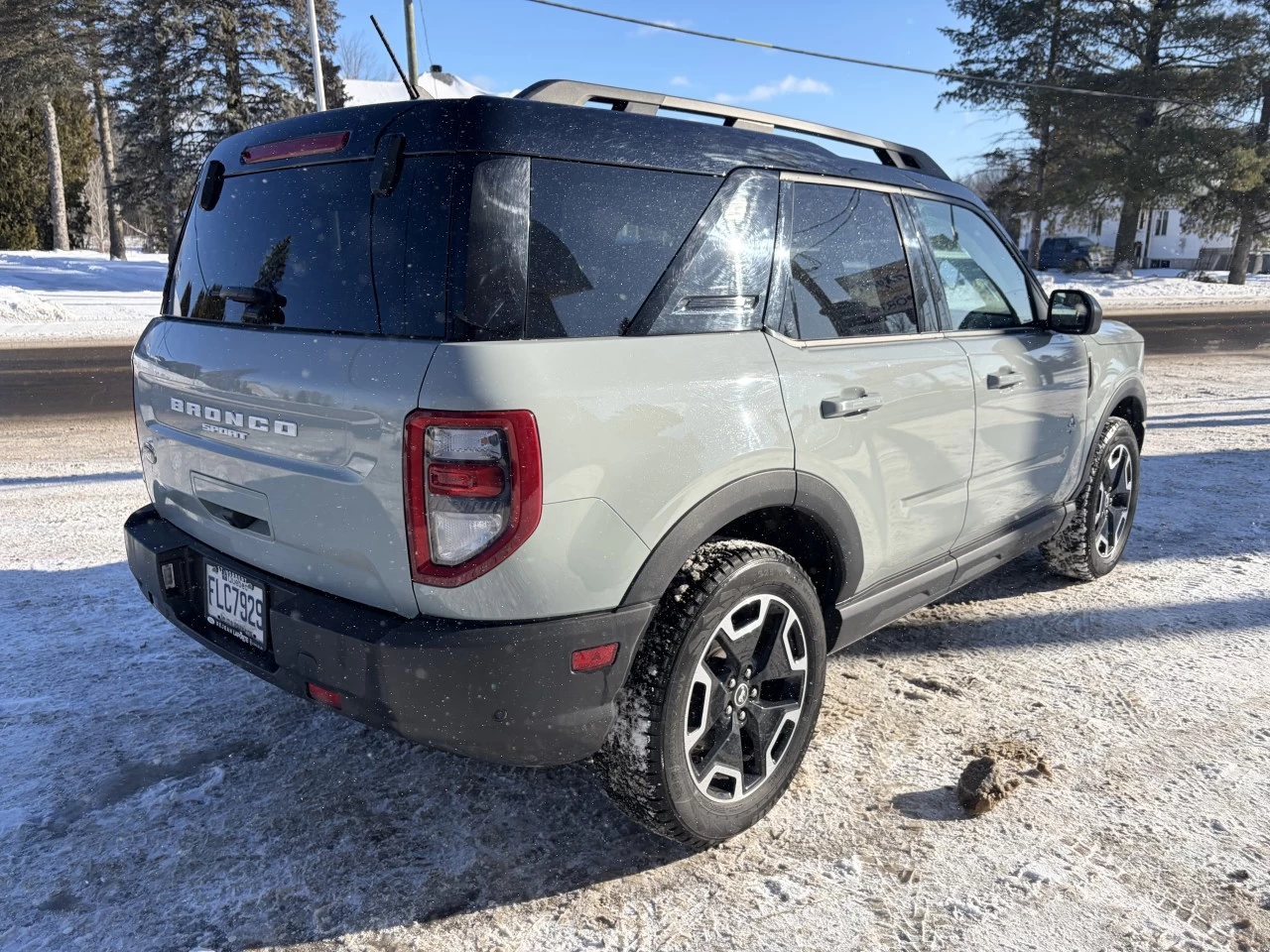 2024 Ford Bronco Sport Outer Banks 4WD CUIR SIEGES/VOLANT CHAUFFANT https://www.st-norbertford.com/resize/b990ff35b810a3abc0cc817b2ca24889-1