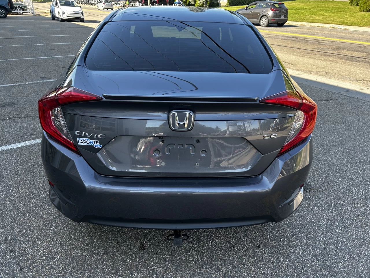2018 Honda Civic SE Main Image