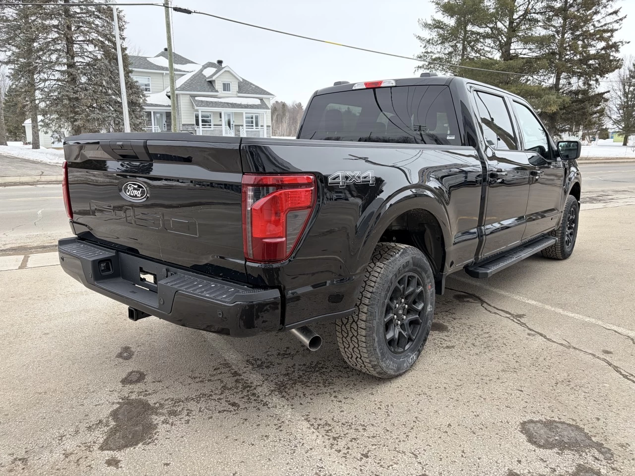 2026 Ford F-150 XLT 301A HYBRIDE POWERBOOST https://www.st-norbertford.com/resize/b990ff35b810a3abc0cc817b2ca24889-1