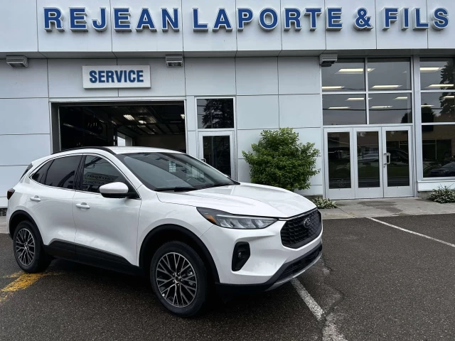 Ford Escape PHEV 2025