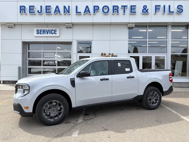 Ford Maverick XLT AWD HYBRIDE ENSEMBLE REMORQUAGE 4K 2026