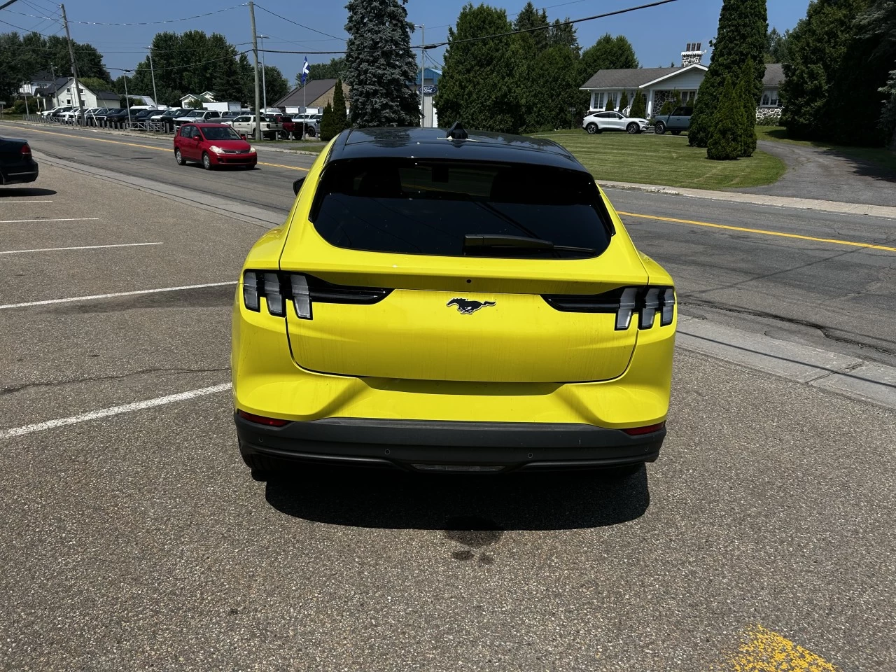 2025 Ford Mustang Mach-E PREMIUM AWD https://www.st-norbertford.com/resize/b990ff35b810a3abc0cc817b2ca24889-1
