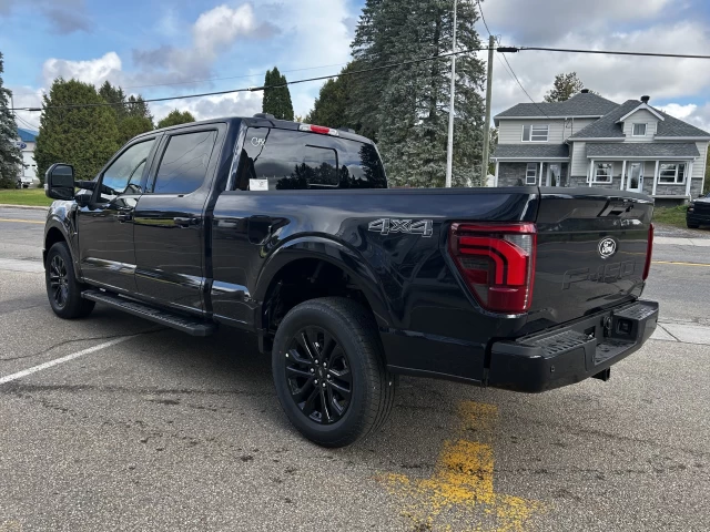 Ford F-150 LARIAT 2025