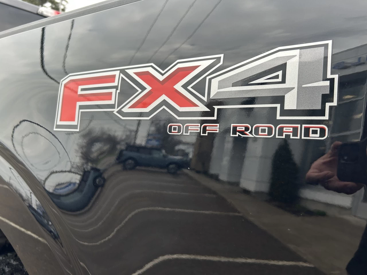 2022 Ford F-150 LARIAT Image principale
