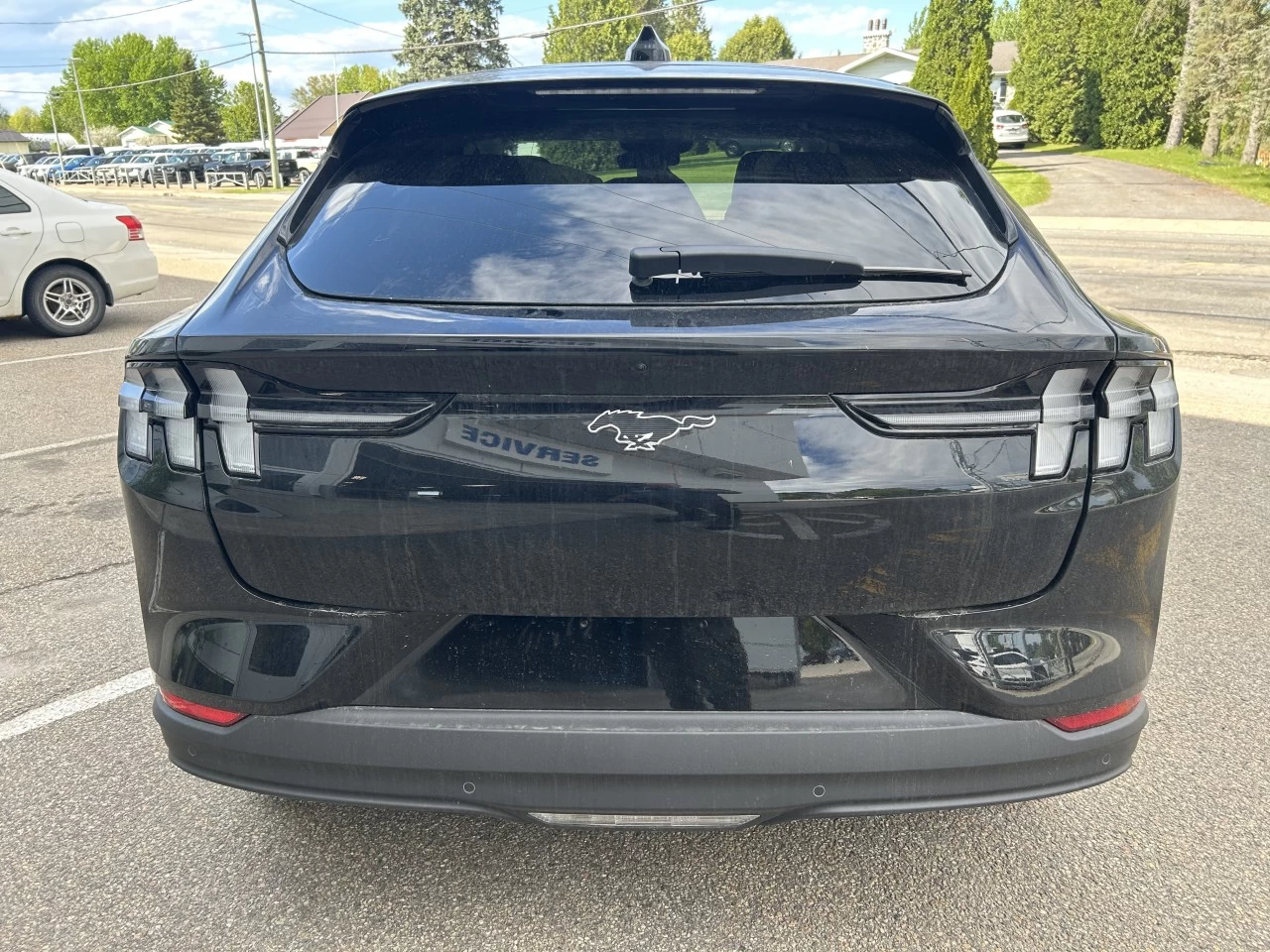 2025 Ford Mustang Mach-E Select AWD https://www.st-norbertford.com/resize/b990ff35b810a3abc0cc817b2ca24889-1
