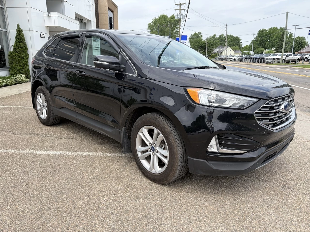2020 Ford Edge SEL 201A CUIR TOIT PANORAMIQUE https://www.st-norbertford.com/resize/b990ff35b810a3abc0cc817b2ca24889-1