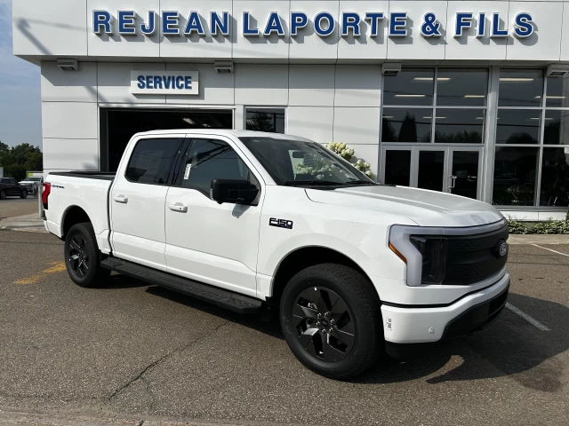 Ford F-150 Lightning FLASH 2025