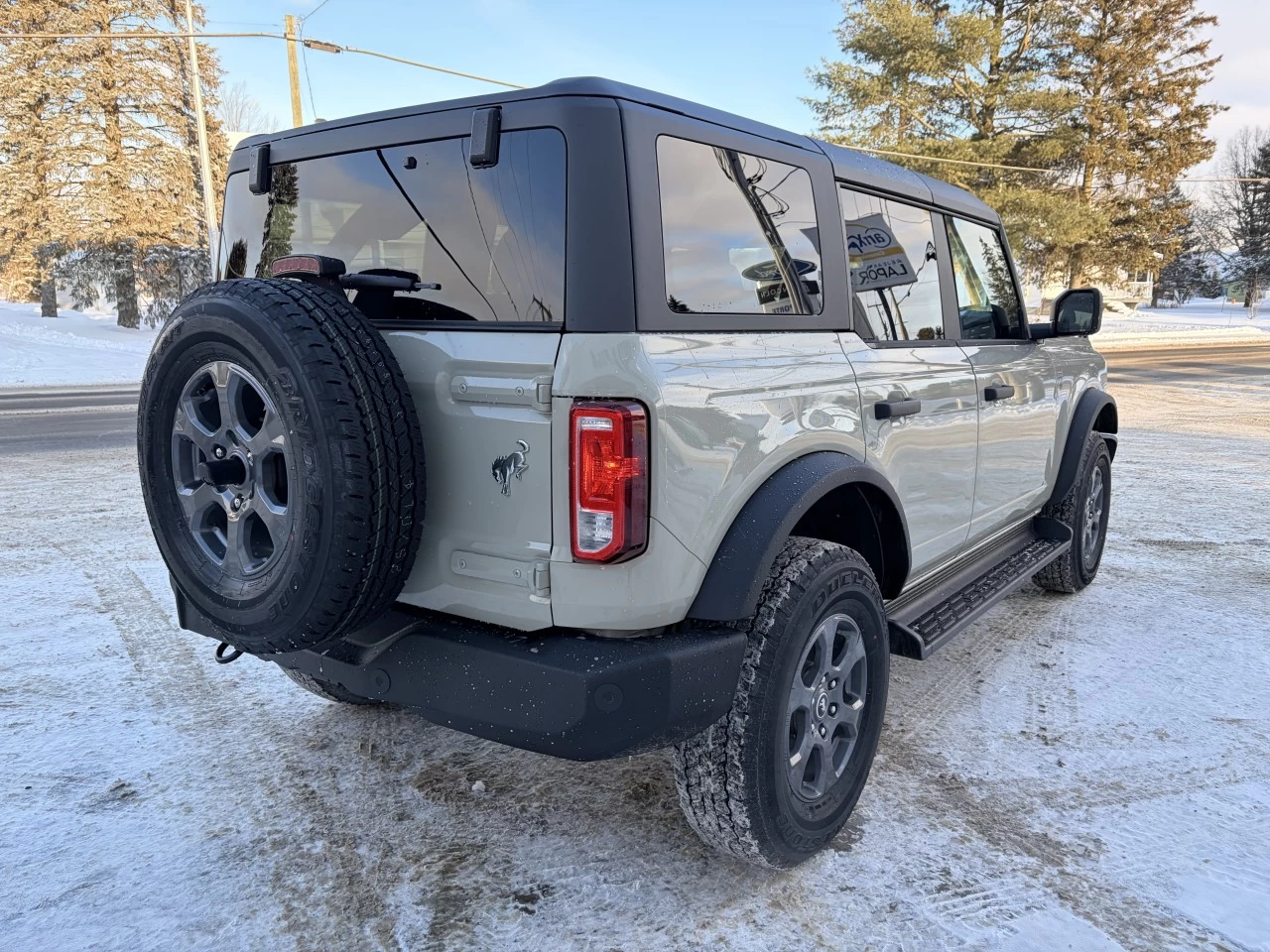 2026 Ford Bronco Big Bend https://www.st-norbertford.com/resize/b990ff35b810a3abc0cc817b2ca24889-1