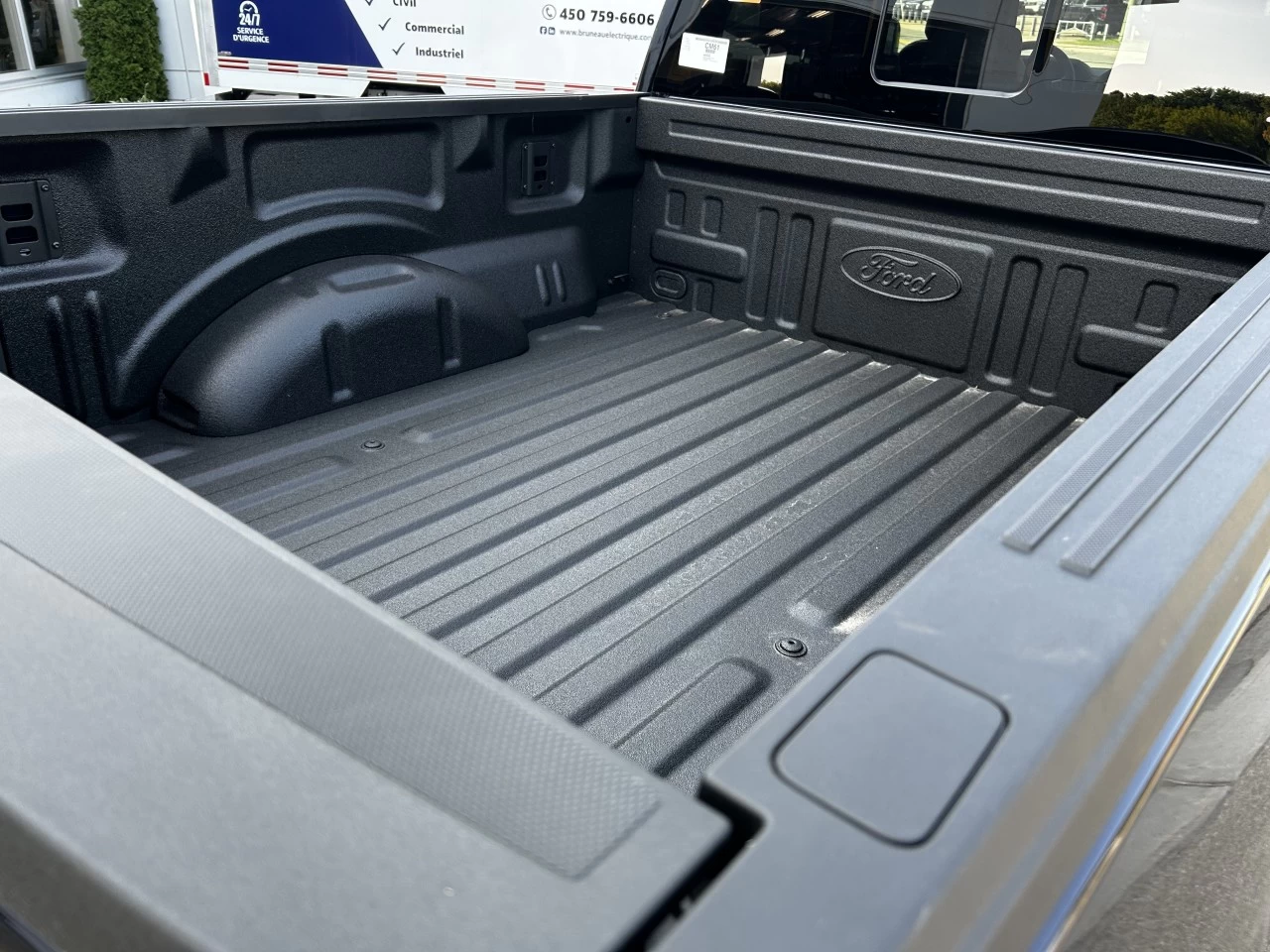 2025 Ford F-150 LARIAT Image principale