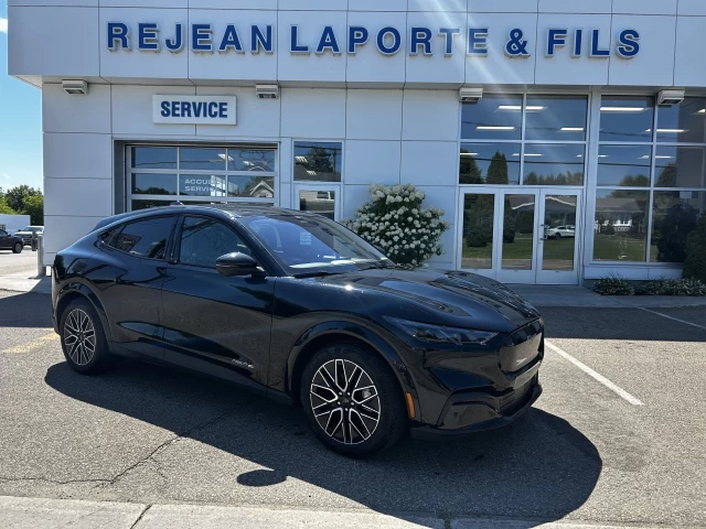 Ford Mustang Mach-E Premium AWD 2025