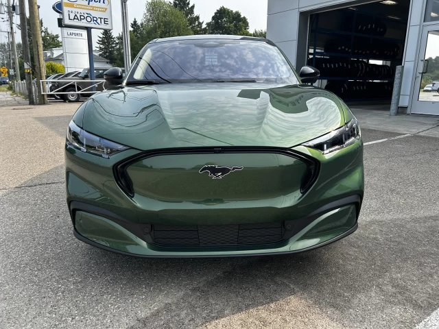 Ford Mustang Mach-E PREMIUM AWD 2025