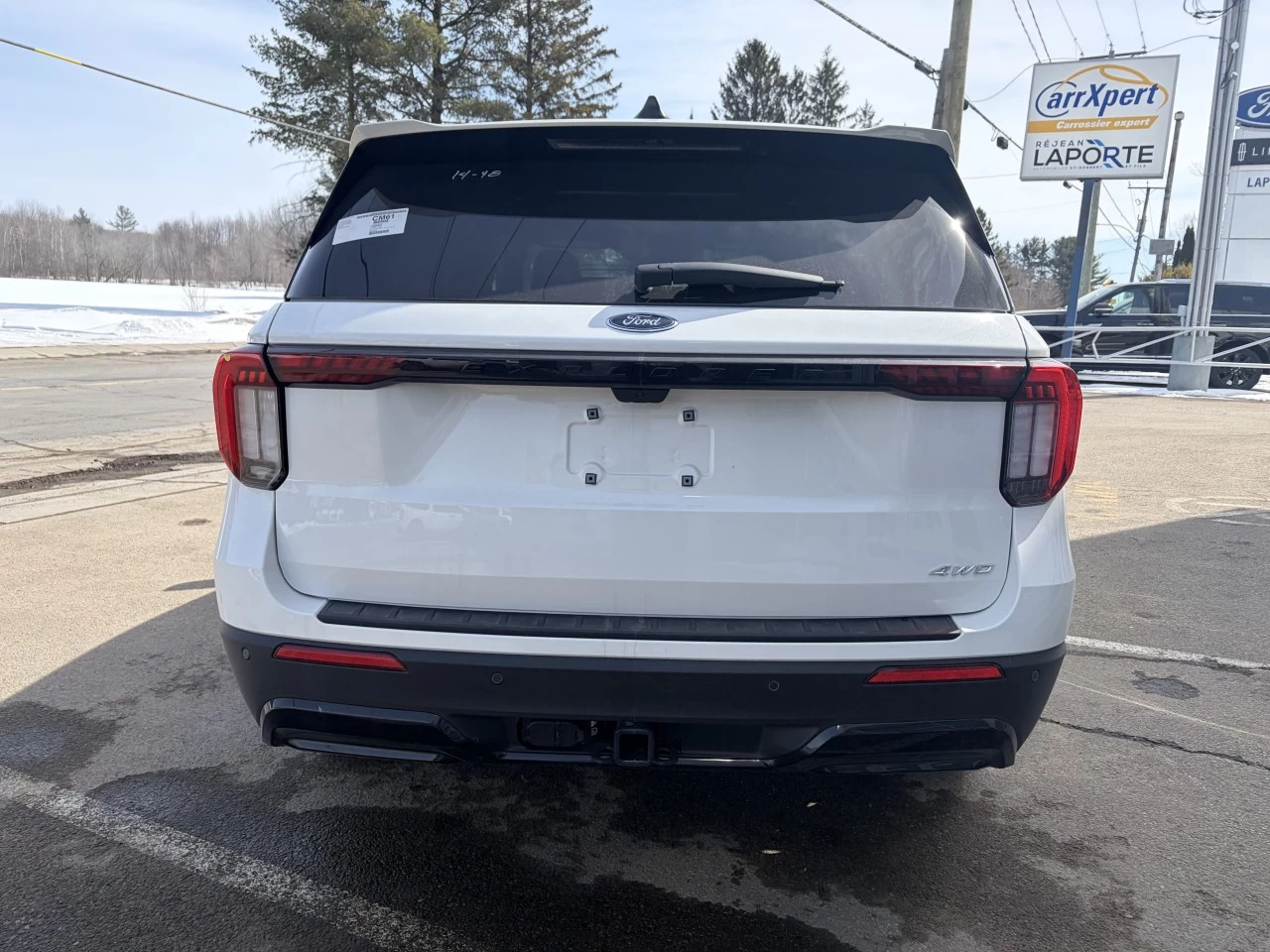 2026 Ford Explorer ST-Line https://www.st-norbertford.com/resize/b990ff35b810a3abc0cc817b2ca24889-1