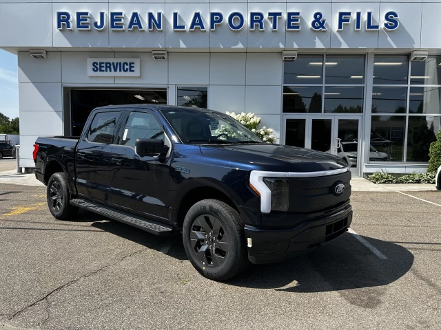 Ford F-150 Lightning FLASH 2025