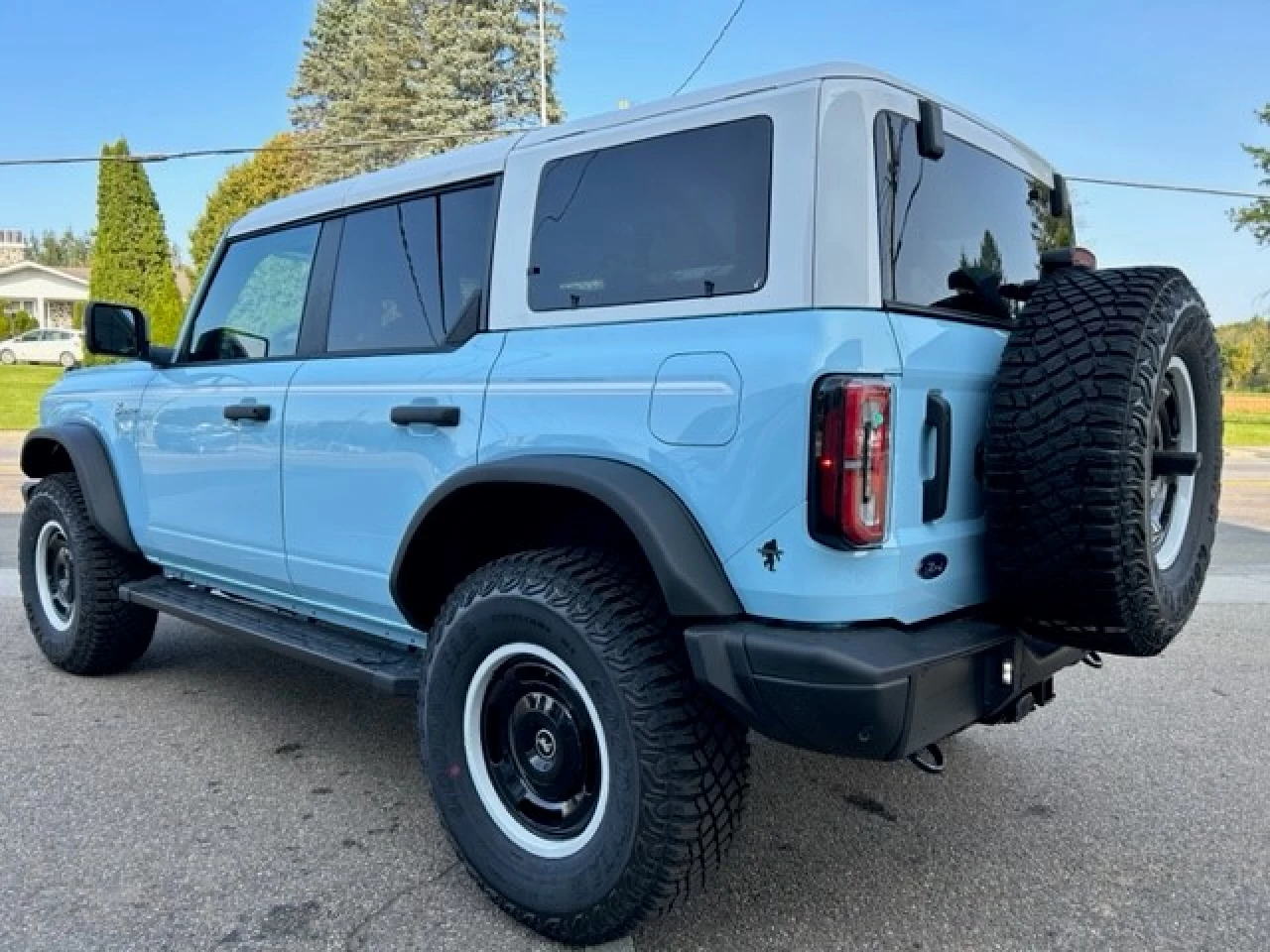 2023 Ford Bronco Heritage Limited Edition Main Image