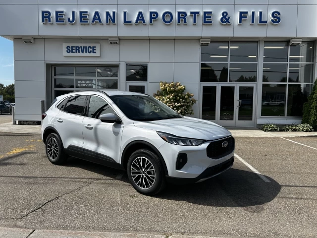 Ford Escape PHEV 2025