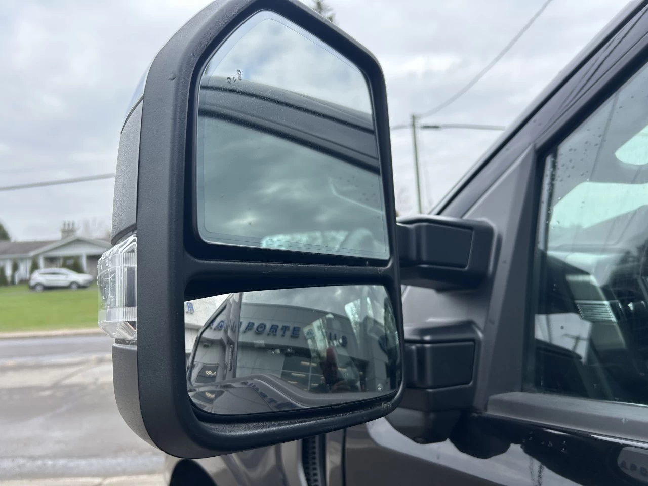 2022 Ford F-150 LARIAT Image principale